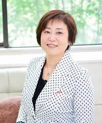 稲垣 佳美