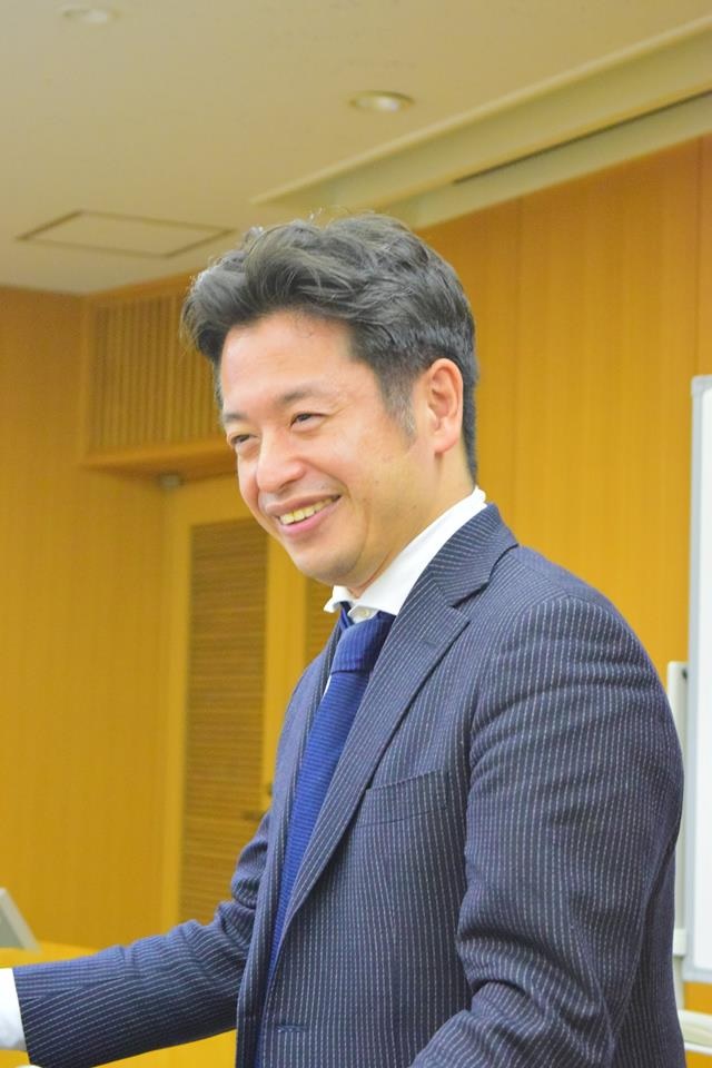 吉田　幸弘